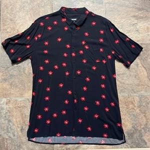 Zane robe Short Sleeve Button Down Shirt - Size L
